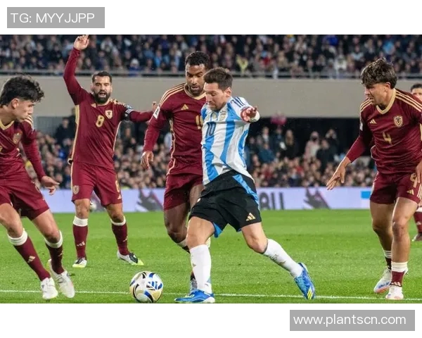 足球明星经典射门瞬间回顾激动人心的进球时刻与传奇球员的精彩表现 足球明星经典射门瞬间回顾激动人心的进球时刻与传奇球员的精彩表现