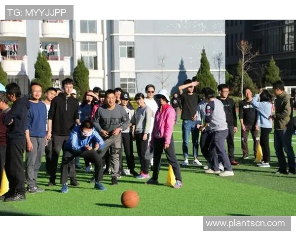 宠妻狂魔足球明星的甜蜜生活与赛场拼搏的双重魅力 宠妻狂魔足球明星的甜蜜生活与赛场拼搏的双重魅力